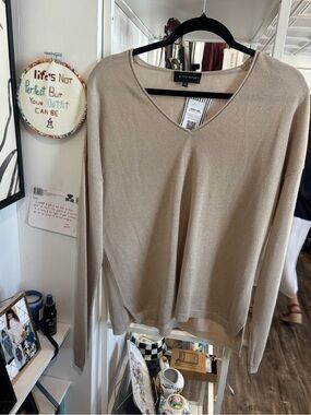 Eva Kayan V Neck Metallic Knit Sweater - Light Champagne